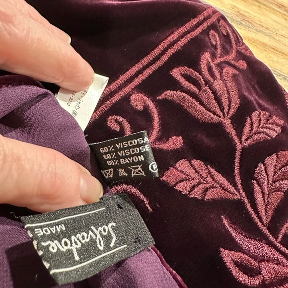 Salvatore Ferragamo Purple Velvet Scarf - Picture 5 of 8